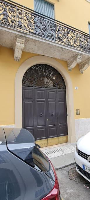 Queen Verona Luxury Apartment Εξωτερικό φωτογραφία